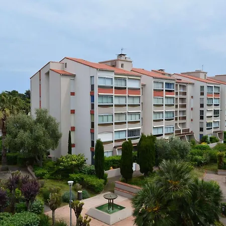 Studio/mezzanine Climatise 4 Pers. A 100m Avec Piscine Et Parking - - Fr-1-225-707 *